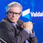 US is ‘primary enemy of the greenback’ – ex-IMF director — RT World Information