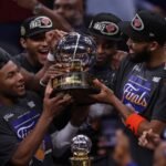 Knicks followers overlook in regards to the unhealthy occasions and savor a document run to their first NBA Finals since 1999